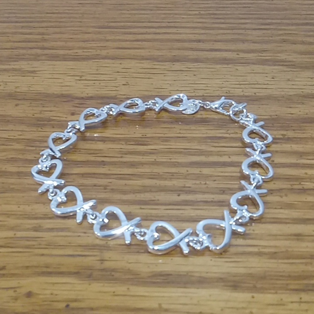 Sterling silver heart bracelet